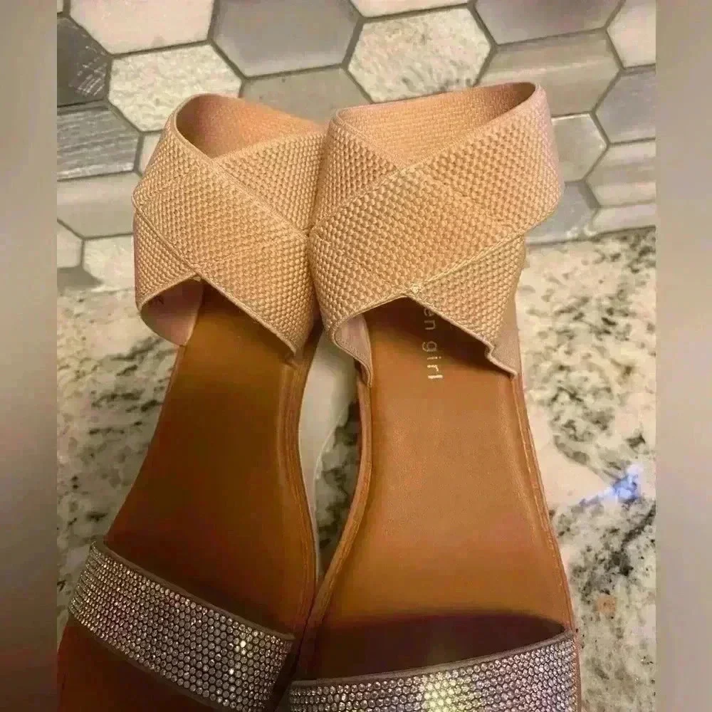 Madden Girl Rhinestone wedge shoes. women’s size 9M
